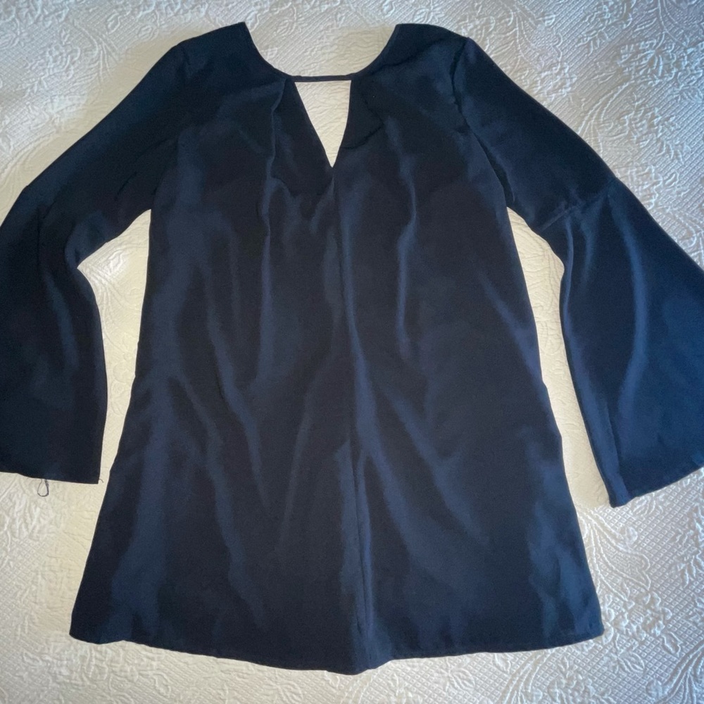 Dainty Hooligan - Black V-neck dress // Size M